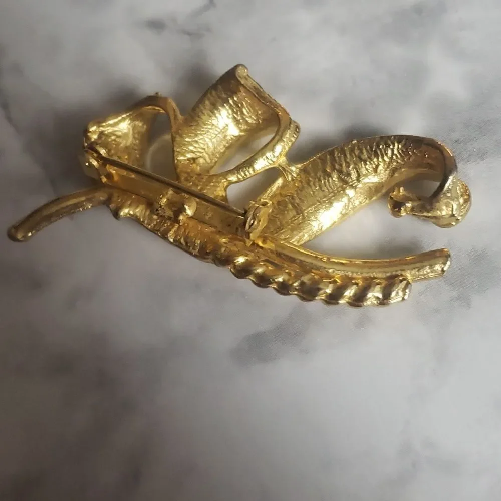 Vintage Golden Brooche with Faux Pearl‎